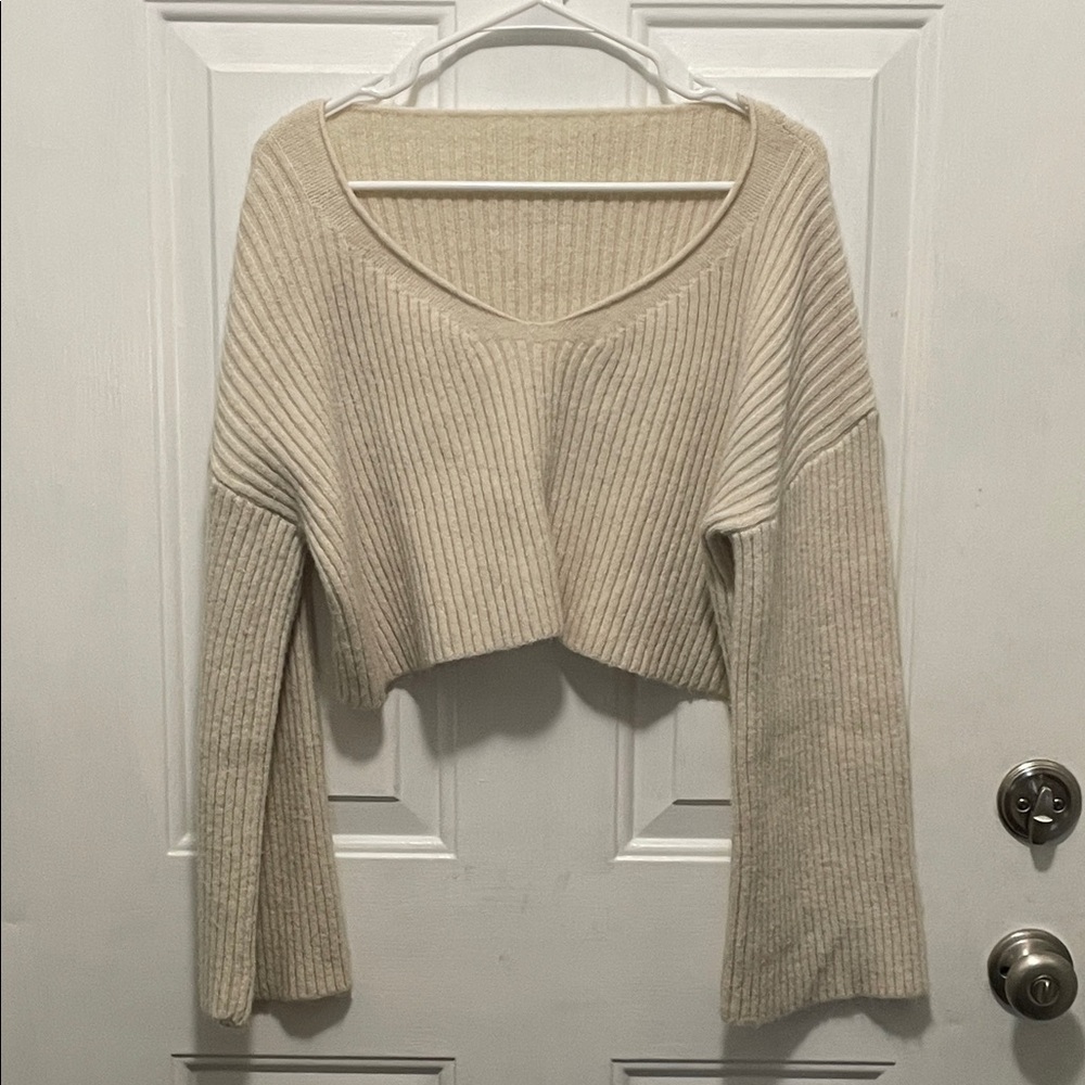 SHEIN V-Neck Cream Sweater